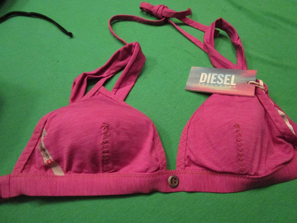 Новый с ярлыками $50 DIESEL CALYPSO ТРЕУГОЛЬНИК БЮСТГАЛЬТЕР БИКИНИ КУПАЛЬНЫЙ КОСТЮМ ВЕРХНИЙ ФИОЛЕТОВЫЙ РАЗМЕР 2 XXS - Изображение 1 из 3