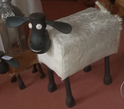 Hocker Sitzhocker Schaf Teak echt Ziegenfell weiß grau - Bild 1 von 4