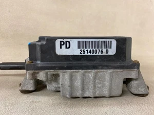 1993 Chevrolet Suburban 1500 Cruise Control Servo Module with Cable OEM 25140076 - Picture 1 of 12