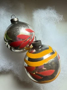Vintage Christbaumschmuck Merkur Glas handbemalt rote Blumen silber - Bild 1 von 8