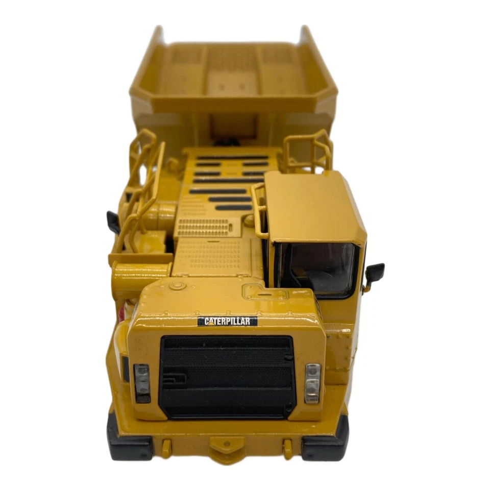 Norscot 1/50 Underground Articulated Truck Diecast Model Box Wear Excellent - Image 1 of 4