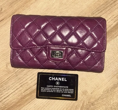 Vintage Chanel Calfskin Quilted 2.55 Reissue Flap Wallet 2005-06 Purple - France - Image 1 of 4