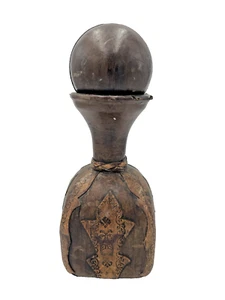 Vintage MCM Tooled Leather Wrapped Wine Bottle Bar Decanter - Imagen 1 de 13