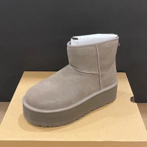UGG Women's Classic Mini Platform Smoke Plume Grey Short Boots Bootie Shoe 10 - Picture 1 of 4