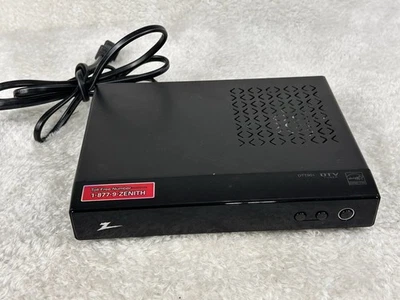 Zenith Digital TV Tuner Converter Box Model DTT901 No Remote - Image 1 of 4
