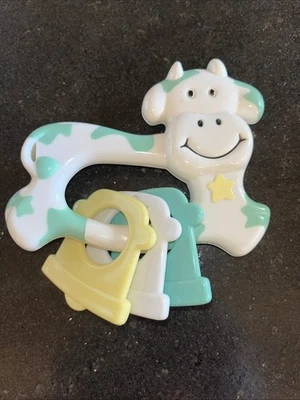 Sonajero verde vintage Safety 1st Li'l Farmer Cow 'N Bells 1992 Foto 1 de 4