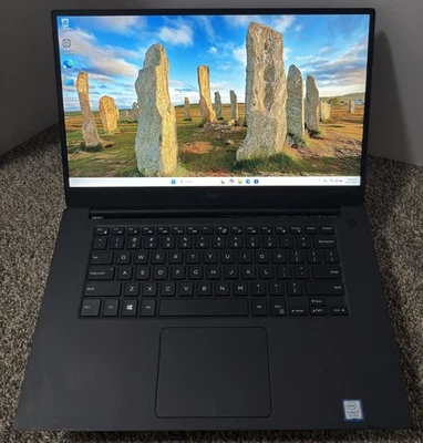 Dell Precision 5540 15.6" FHD i7-9750H 32GB 512TGB SSD Win 11 Pro T1000 *LEER* Foto 1 de 4