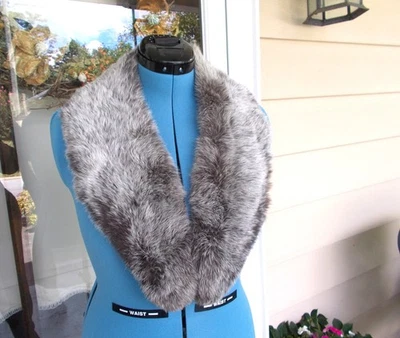 Vintage Gray and White Rabbit Fur Collar Scarf 40" Long - Image 1 of 4