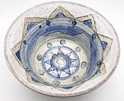 Винтажная японская керамическая зеленая чайная чаша матча чаван узор голубая звезда ПОДПИСАННАЯ 5,5 дюйма - Изображение 1 из 4