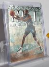 1998-99 Skybox Metal Universe Grant Hill #33 Detroit Pistons Holographic Card