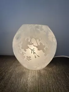 Flower Decorative Lamp - Picture 1 of 2