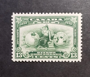 Stamps Canada Mint: #194 13c Brittania VF Mint Lightly hinged - Picture 1 of 1