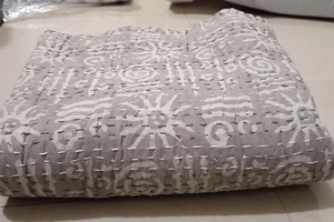 Indian Grey Bedspread Throw Kantha Quilt Hand Block Print King Size Bed Cover - Picture 1 of 13