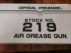 Central Pneumatic #00219 Air Grease Gun NIB Vintage Never Used - Picture 1 of 2