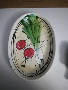 DONNA TOOHEY Oval Platter / Bowl Onion Tomatoes Signed Spatter 12.5" X 8.25" - Picture 1 of 9