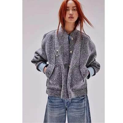 Chaqueta Bomber Free People Gran Tamaño Sauce en Gris Talla XL Academia Preppy Foto 1 de 4