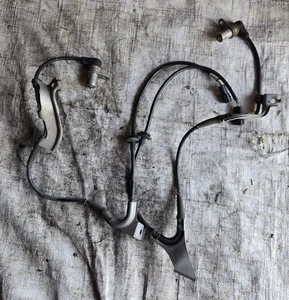 90-97 Mazda Miata OEM Rear Right and Left LH & RH ABS Brake Sensor Speed - Picture 1 of 4