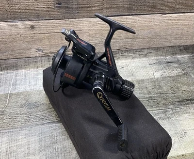 Quantum Snapshot SS20 Spinning Fishing Reel Zebco 5.0 Vintage Black Clean Oiled - Image 1 of 4