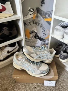 Größe 10,5 - Asics Kith x Gel 1130 2025 Cream Starlight Blue - Bild 1 von 6
