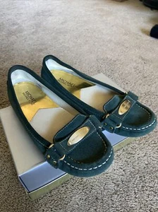 Michael Kors Suede Moccasin Loafer Flats Sage Dark Green 6M - Picture 1 of 9