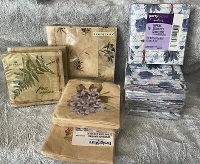 Party Express Hallmark 16x6 + cipresso 20x2 + merce di design 16x2 + tovaglioli sempreverdi 20x1 - Immagine 1 di 4