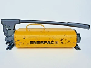 ENERPAC P801 ULTIMA Hydraulic Hand Pump 2 Speed, 250 in3 Usable Oil, 10000 PSI - Picture 1 of 5