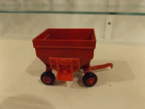 VAGÓN CAJA DE GRAVEDAD ROJA, 1/64, por ERTL CO. - Imagen 1 de 5