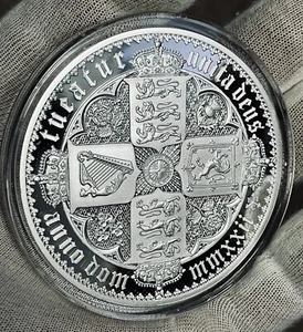 2022 St Helena Masterpiece Gothic Crown 5 oz Silver Proof Coin - Picture 1 of 8