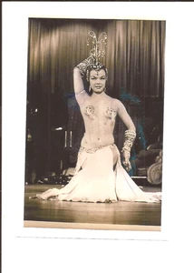 Vintage Pinup Girl Photo 50's/60's B&W Photo 4" x 6" Lot O - Picture 1 of 1