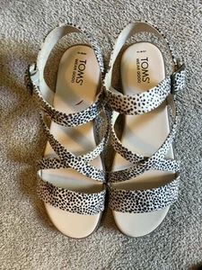 toms shoes for women sandals 10 animal print - Picture 1 of 6