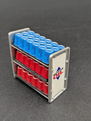 Миниатюрная стойка для демонстрации моторного масла для автозаправочной станции кукольного домика - Изображение 1 из 4