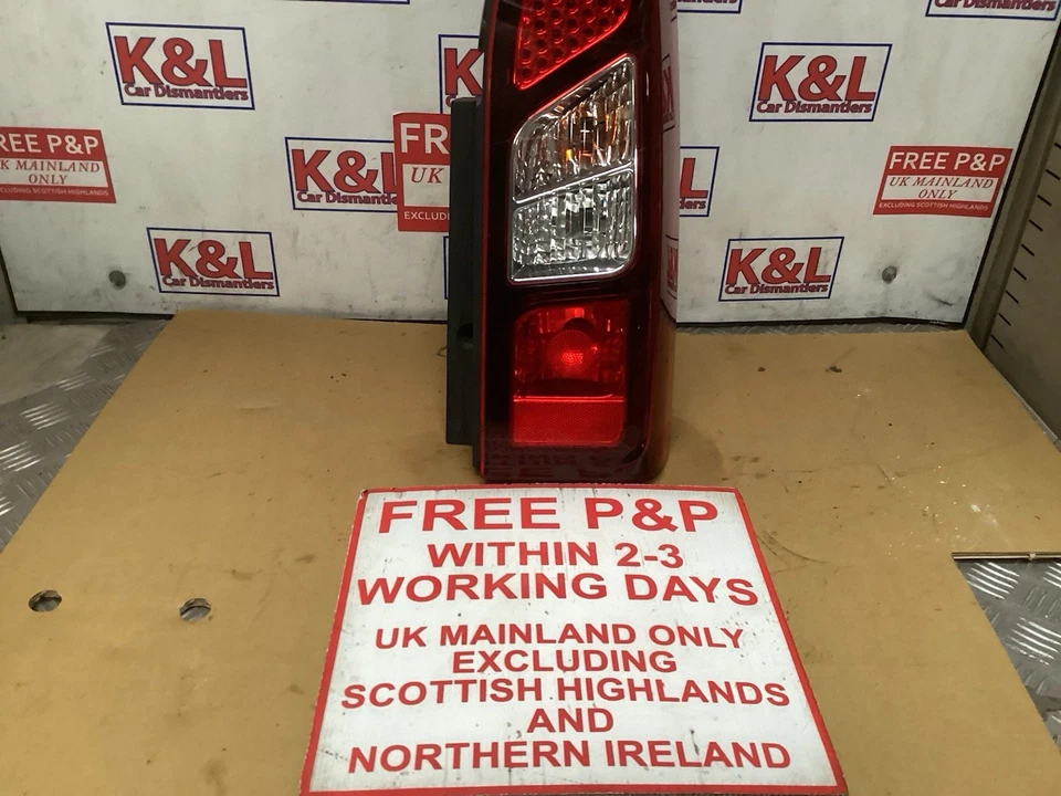 PEUGEOT PARTNER TEPEE OS REAR TAIL LIGHT WITH FITTINGS 2016 REG CAR. - Image 1 of 4