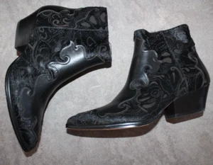Women's LOUISE ET CIE Zenobie Black Leather Western Bootie Size 6 M - Picture 1 of 9