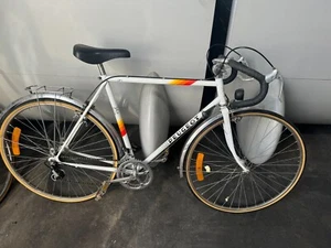 Vintage 1971 Peugeot Road Bike - Picture 1 of 8