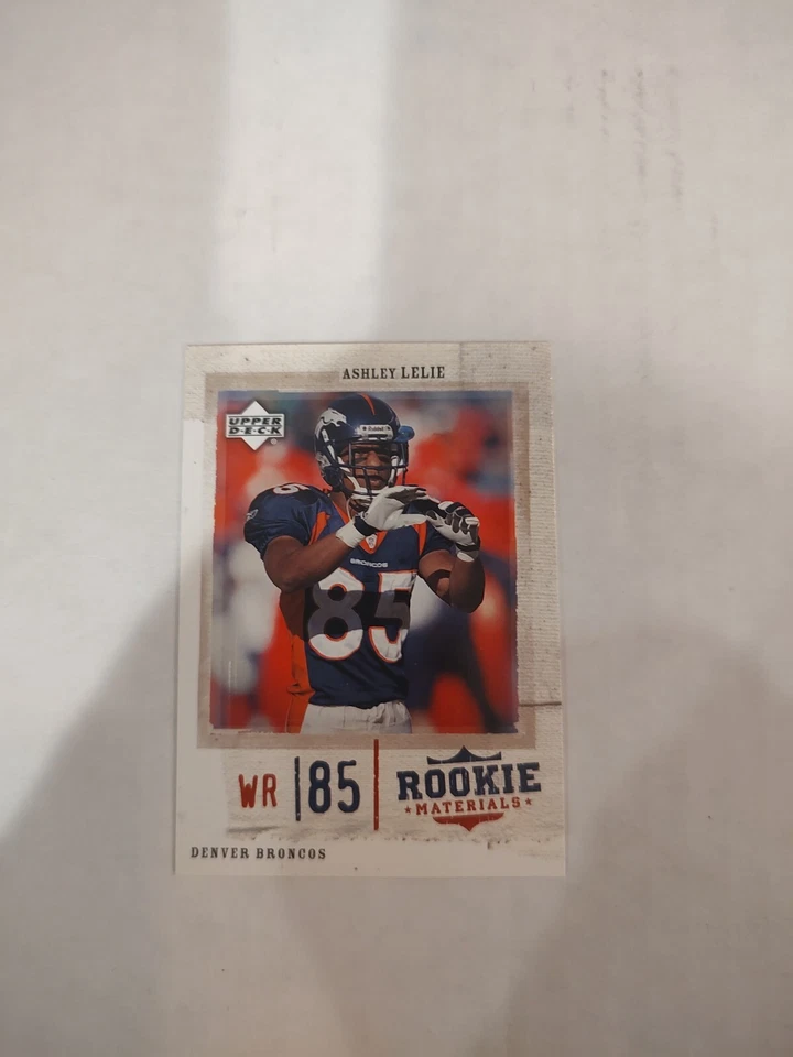 2005 Upper Deck Rookie Materials - #26 Ashley Lelie (PWE) - Image 1 of 2