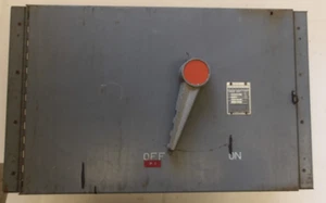 FEDERAL PACIFIC SWITCH P/N: QMQB4032 400 AMP 3 POLE 240VAC FUSIBLE PANEL SWITCH - Picture 1 of 10