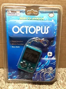 Nintendo Mini Classics Keychain BNIB Octopus V2 (German version) - Picture 1 of 2