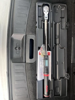 Snap-on 1/2” Drive Flex-Head TechAngle Digital Torque Wrench (12.5 To 250ft-lb) - Image 1 of 4