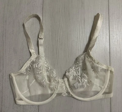 La Perla Beige Bra Sz 32E Ivory Embroidered Floral Mesh EUC - Image 1 of 4