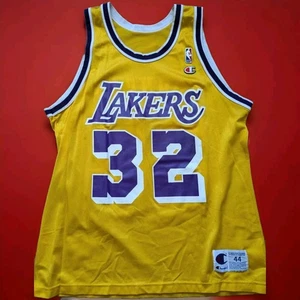 Vintage Los Angeles Lakers Magic Johnson Nba Jersey Champion Brand Size 44 - Picture 1 of 10