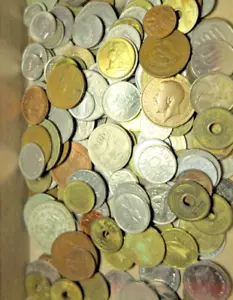 Mixed Bulk Lot / 25 Foreign World Coins - Picture 1 of 3
