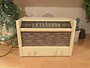Radio AM Stewart Warner 1947 de 5 tubos modelo 51T146 - Imagen 1 de 8