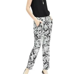 NWT Banana Republic Printed Drapey Comfy Dress Pant size 4 Ivory/Black - Picture 1 of 8