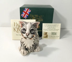 Harmony Kingdom A Bird in the Hand Cat With Bird in Mouth UK Made Box Figurine - Bild 1 von 13