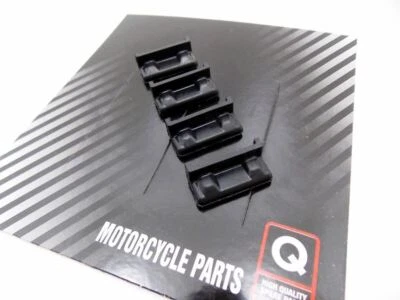 JUEGO DE 4 OJALES DE GOMA CUBIERTA LATERAL HONDA CB360G 1974 JBS Foto 1 de 3