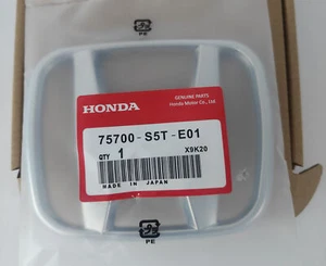 Emblem 08-17 Honda Accord 09-11 Civic Front Grille 15-17 FiT H 10-11 CRV Logo - Picture 1 of 6