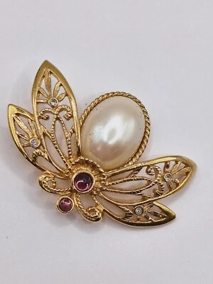 Vintage Avon Brooch Pin Bumblebee Faux Pearl Center Gold Tone Filigree Wings Bee - Image 1 of 4