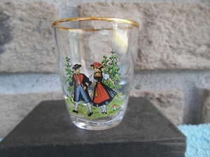 grub aus dem Schwarzwald GERMANIA SOUVENIR SHOT GLASS CON FINITURE DORATE ALTEZZA 1-7/8" - Foto 1 di 10