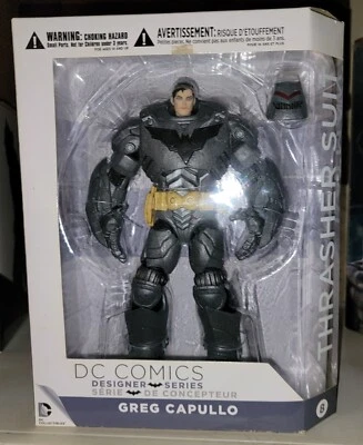 DC Collectibles ~ 9" THRASHER SUIT BATMAN ~ DC Designer Series ~ Greg Capullo Foto 1 de 4