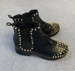 Cape Robbin Plateau Stiefel Damen 11 W Gold Spiky Punk Moto Chelsea Schwarz - Bild 1 von 11
